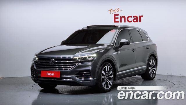 Volkswagen Touareg 4.0 TDI Prestige 2020 года из Кореи