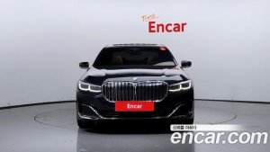 BMW 7-Series 730d xDrive Design Pure Excellence 2020 года из Южной Кореи