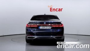 BMW 7-Series 730d xDrive Design Pure Excellence 2020 года из Южной Кореи
