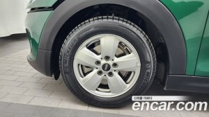 Mini Cooper DEFAULT 2021 года из Южной Кореи