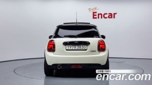 Mini Cooper HIGH 2021 года из Южной Кореи