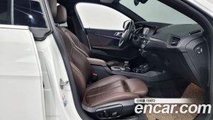 BMW 2-Series 218d M Sport 2021 года из Южной Кореи