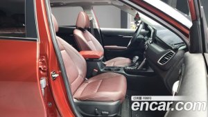 Kia Seltos Бензин 1.6 Turbo 2WD 2020 года из Южной Кореи
