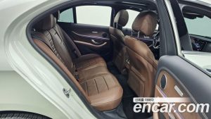 Mercedes-Benz E-Class E250 Exclusive 2021 года из Южной Кореи