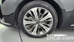 Kia K8 Signature 2022 года из Южной Кореи