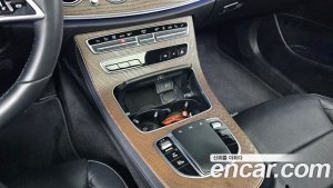 Mercedes-Benz E-Class E300e 4MATIC Exclusive 2021 года из Южной Кореи