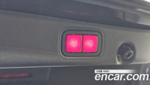 Mercedes-Benz E-Class E300e 4MATIC Exclusive 2021 года из Южной Кореи