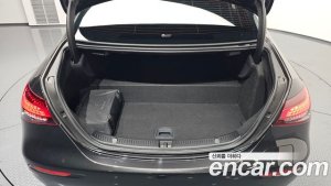 Mercedes-Benz E-Class E300e 4MATIC Exclusive 2021 года из Южной Кореи