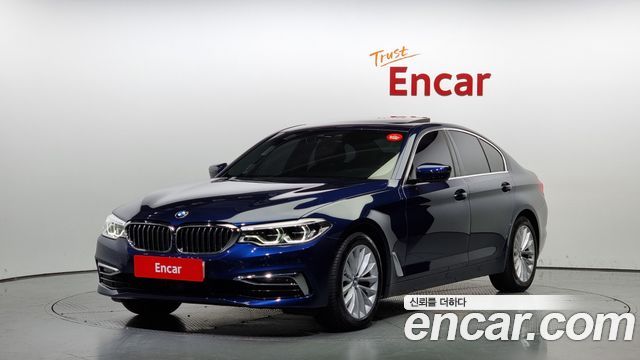 BMW 5-Series 520d Luxury Plus 2020 года из Кореи