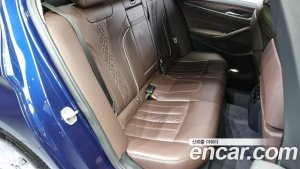 BMW 5-Series 520d Luxury Plus 2020 года из Южной Кореи