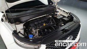 Hyundai Venue 1.6 Flux 2020 года из Южной Кореи