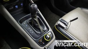 Hyundai Venue 1.6 Flux 2020 года из Южной Кореи