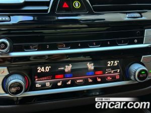 BMW 5-Series 530e Luxury 2021 года из Южной Кореи