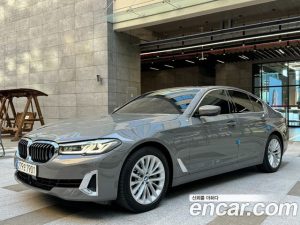 BMW 5-Series 530e Luxury 2021 года из Южной Кореи