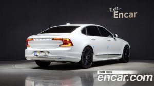 Volvo S90 T8 AWD Inscription 2021 года из Южной Кореи