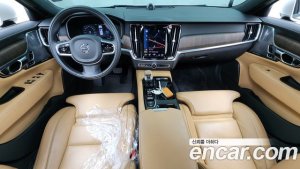 Volvo S90 T8 AWD Inscription 2021 года из Южной Кореи