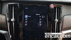 Volvo S90 T8 AWD Inscription 2021 года из Южной Кореи