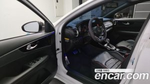 Kia K3 5Door GT Signature 2021 года из Южной Кореи