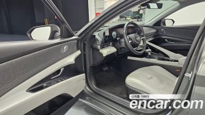Hyundai AVANTE 1.6 2021 года из Южной Кореи