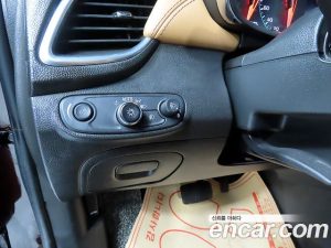 ChevroletGMDaewoo Trax 1.4 Premium 2020 года из Южной Кореи