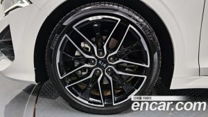 Kia K5 1.6 Turbo 2021 года из Южной Кореи