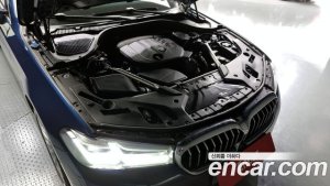 BMW 5-Series 523d xDrive Luxury 2021 года из Южной Кореи