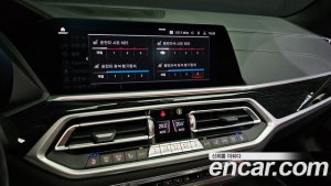 BMW X7 xDrive 30d M Sport 6인승 2020 года из Южной Кореи