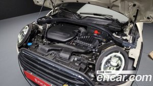 Mini Clubman High 2020 года из Южной Кореи