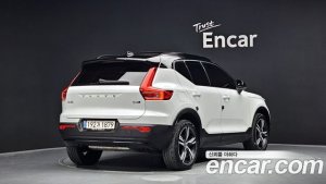 Volvo XC40 B4 R-디자인 2021 года из Южной Кореи