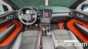 Volvo XC40 B4 R-디자인 2021 года из Южной Кореи