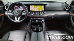 Mercedes-Benz E-Class E220d Avantgarde 2020 года из Южной Кореи