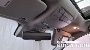 Mercedes-Benz E-Class E220d Avantgarde 2020 года из Южной Кореи