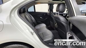 Mercedes-Benz C-Class C200 2020 года из Южной Кореи