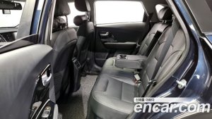 Kia Niro 1.6 HEV 2020 года из Южной Кореи
