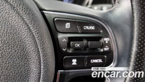 Kia Niro 1.6 HEV 2020 года из Южной Кореи