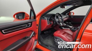 Porsche Cayenne 4.0 Turbo Coupe 2020 года из Южной Кореи