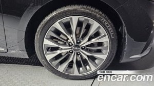Kia K8 2.5 Бензин 2WD 2022 года из Южной Кореи