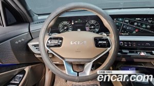 Kia K8 2.5 Бензин 2WD 2022 года из Южной Кореи
