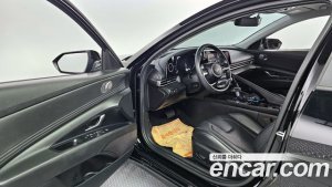 Hyundai AVANTE Modern 2021 года из Южной Кореи