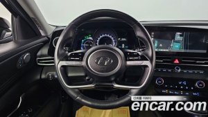 Hyundai AVANTE Modern 2021 года из Южной Кореи
