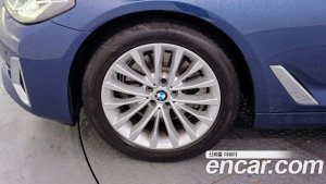 BMW 5-Series 520i Luxury 2021 года из Южной Кореи