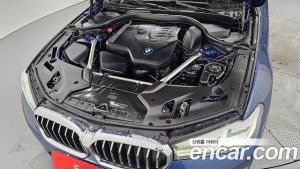 BMW 5-Series 520i Luxury 2021 года из Южной Кореи