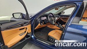 BMW 5-Series 520i Luxury 2021 года из Южной Кореи