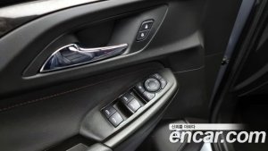 ChevroletGMDaewoo Trailblazer 1.3 Turbo 2WD 2021 года из Южной Кореи