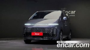 Hyundai Staria 4WD Lounge 7-Seater 2022 года из Южной Кореи