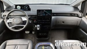 Hyundai Staria 4WD Lounge 7-Seater 2022 года из Южной Кореи