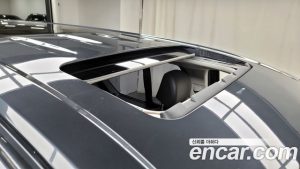 Hyundai Staria 4WD Lounge 7-Seater 2022 года из Южной Кореи