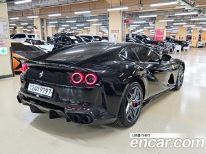 Ferrari 812 6.5 V12 2020 года из Южной Кореи