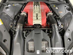 Ferrari 812 6.5 V12 2020 года из Южной Кореи