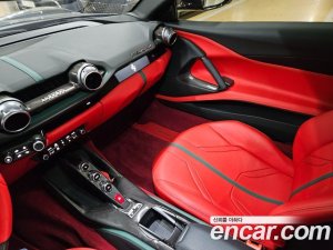Ferrari 812 6.5 V12 2020 года из Южной Кореи